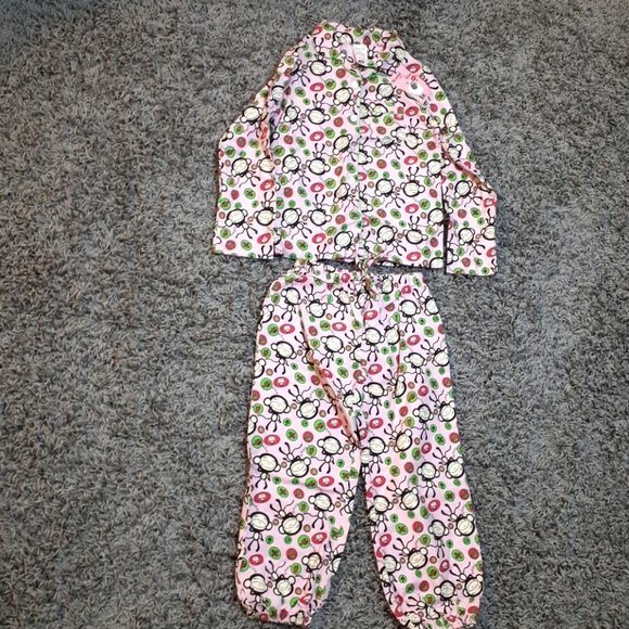 Flannel pjs - Picture 1 of 6